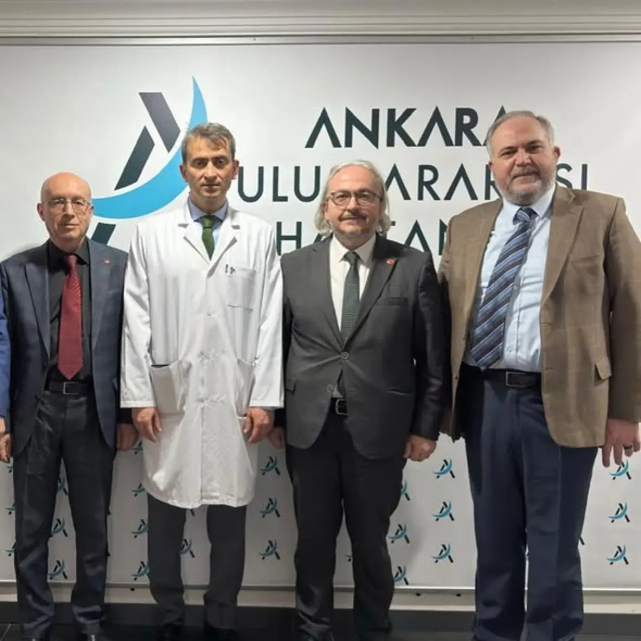 Saadet Partisi'nden Ankara'da 14 Mart Tıp Bayramı Ziyareti Saadet Partisi'nden Ankara'da 14 Mart Tıp Bayramı Ziyareti