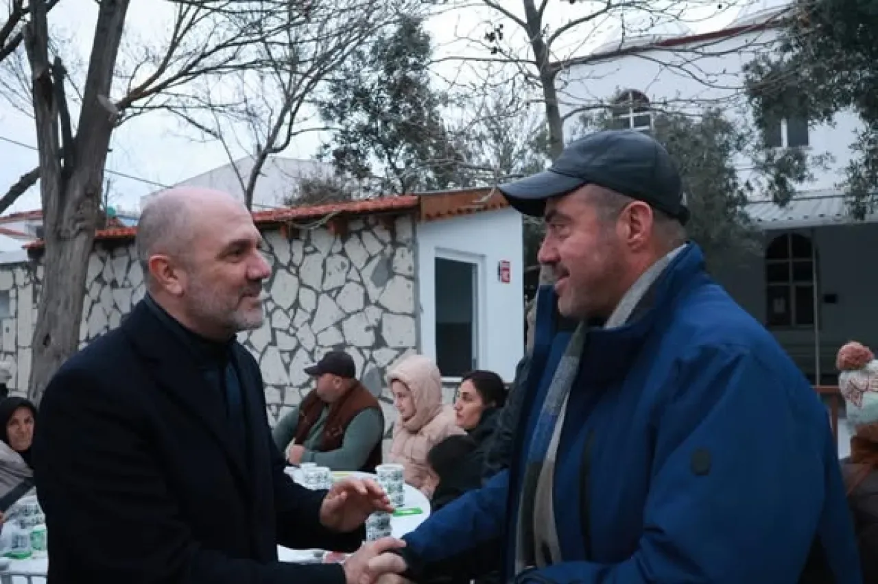 Marmara Adalar'da Ramazan Coşkusu: Hemşehriler Aynı Sofrada Buluştu Marmara Adalar'da Ramazan Coşkusu: Hemşehriler Aynı Sofrada Buluştu