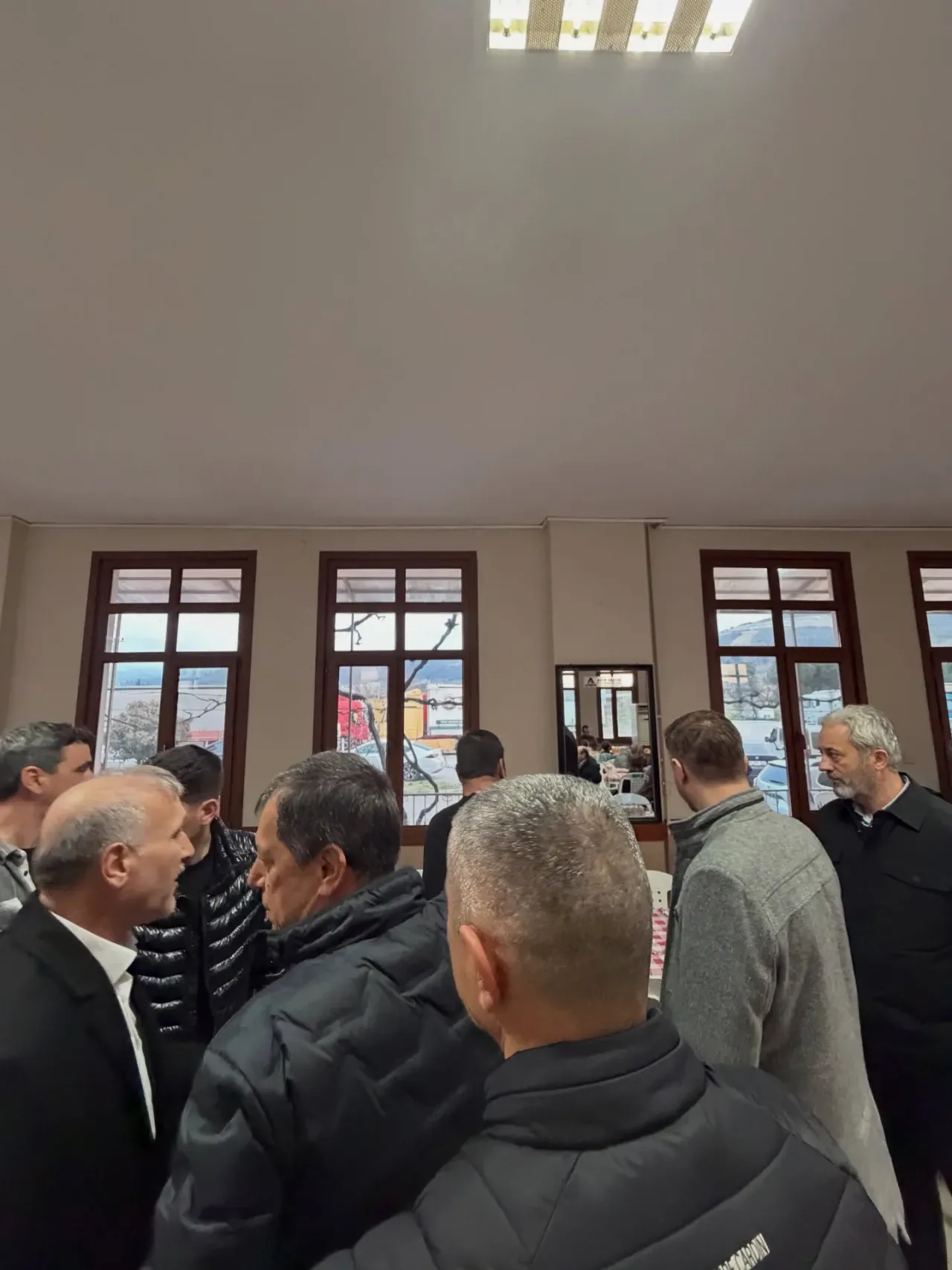 AK Parti Karamürsel Başkanı Mecit Erdoğan, Kaytazdere'de İftar Programına Katıldı AK Parti Karamürsel Başkanı Mecit Erdoğan, Kaytazdere'de İftar Programına Katıldı