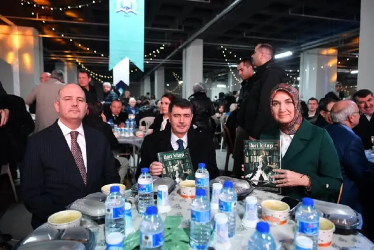 Ankara Valisi Şahin ve İçişleri Bakan Yardımcısı Yiğitbaşı, Tevfik İleri İmam Hatip Lisesi'nde Ankara Valisi Şahin ve İçişleri Bakan Yardımcısı Yiğitbaşı, Tevfik İleri İmam Hatip Lisesi'nde