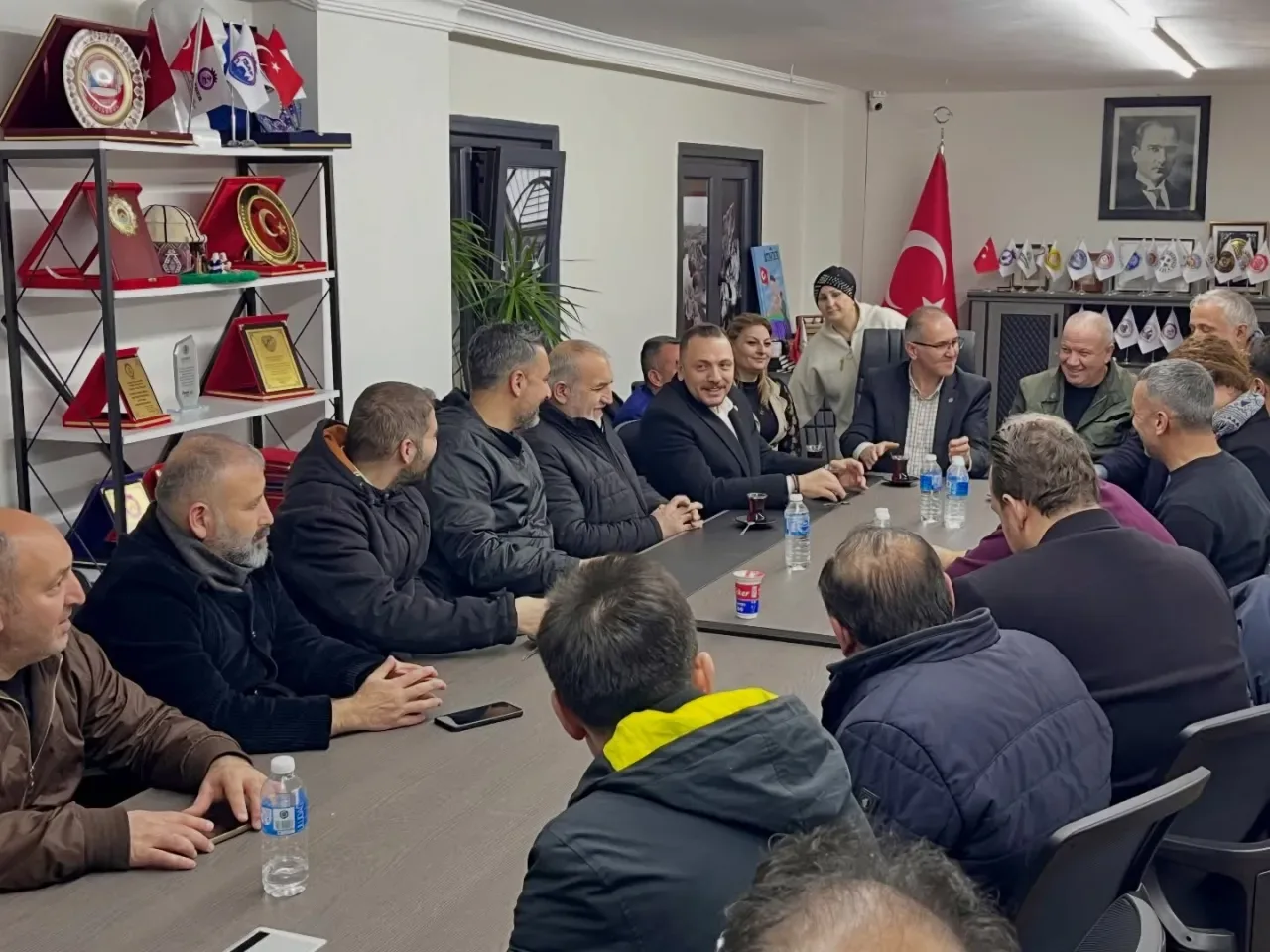 CHP Kartal İlçe Başkanlığı, Afyonkarahisarlılar Derneği İftarında Hemşehrilerle Buluştu CHP Kartal İlçe Başkanlığı, Afyonkarahisarlılar Derneği İftarında Hemşehrilerle Buluştu