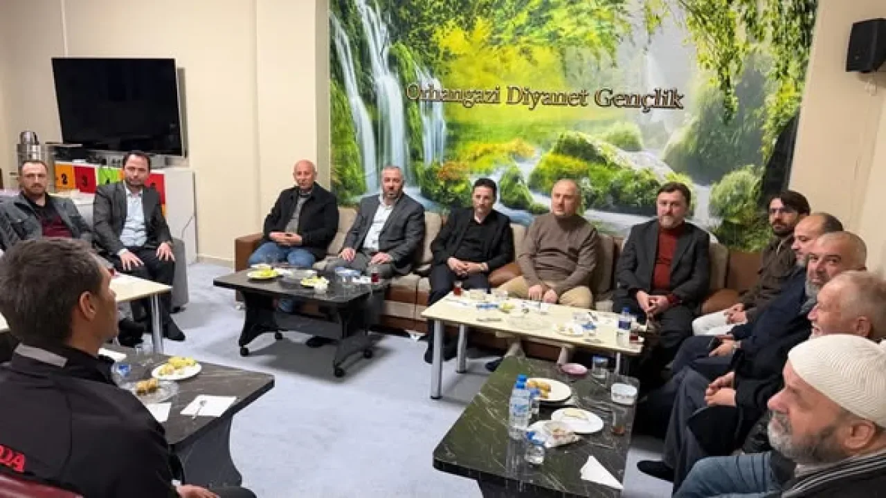 Orhangazi'de Tarihi Bir İbadet: Enderûn Usulü ve Hatimle Teravih Programı Orhangazi'de Tarihi Bir İbadet: Enderûn Usulü ve Hatimle Teravih Programı