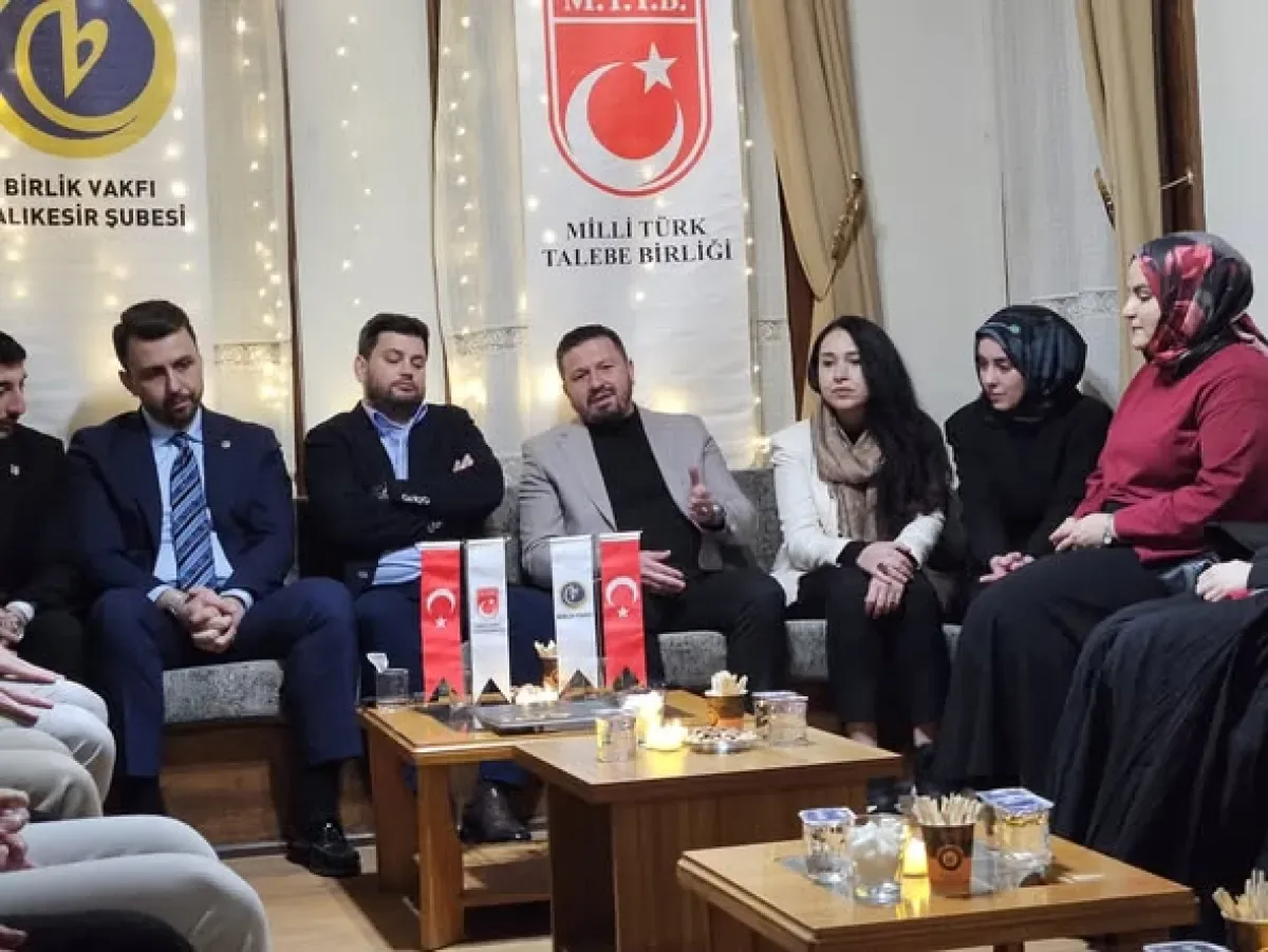 AK Parti'den Gençlik Buluşması: Balıkesir'de MTTB Ziyareti AK Parti'den Gençlik Buluşması: Balıkesir'de MTTB Ziyareti