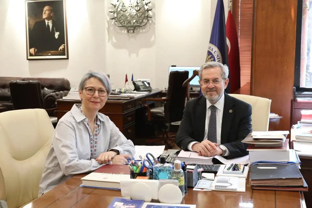 Necdet Ünüvar, Prof. Dr. Zeynep Ceren Karahan'ı Ziyaret Etti Necdet Ünüvar, Prof. Dr. Zeynep Ceren Karahan'ı Ziyaret Etti