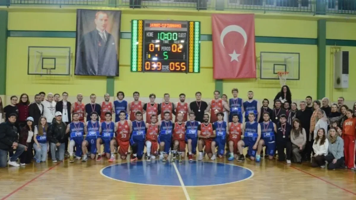 Tıp Bayramı Basketbol Turnuvası'nda Şampiyon İstanbul Tabip Odası Oldu Tıp Bayramı Basketbol Turnuvası'nda Şampiyon İstanbul Tabip Odası Oldu