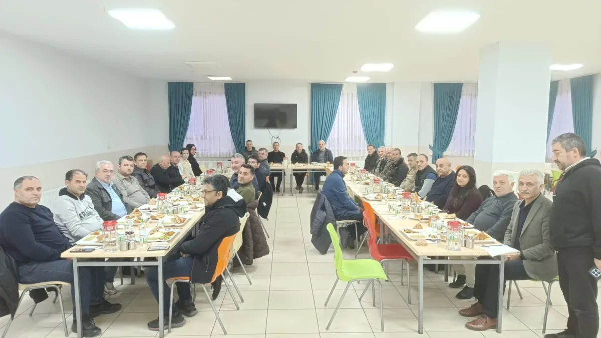 Orhangazi'de Eğitim Camiası Ramazan'da Buluştu Orhangazi'de Eğitim Camiası Ramazan'da Buluştu
