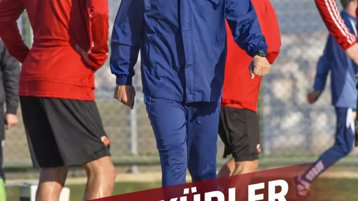 İnegölspor'da İsmail Güldüren Dönemi Sona Erdi İnegölspor'da İsmail Güldüren Dönemi Sona Erdi