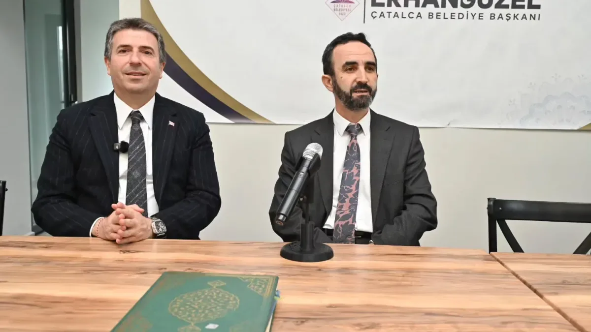 Çatalca Belediyesi Umre Çekilişi Sonuçlandı: İki Hemşehri Kutsal Topraklara Gidiyor Çatalca Belediyesi Umre Çekilişi Sonuçlandı: İki Hemşehri Kutsal Topraklara Gidiyor