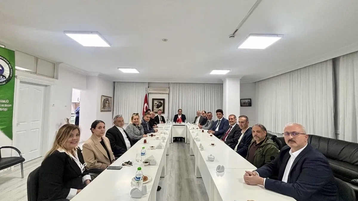 Seyhan'da Eğitim Yöneticileri Ramazan'da Halk Eğitimi Merkezi'nde Buluştu Seyhan'da Eğitim Yöneticileri Ramazan'da Halk Eğitimi Merkezi'nde Buluştu