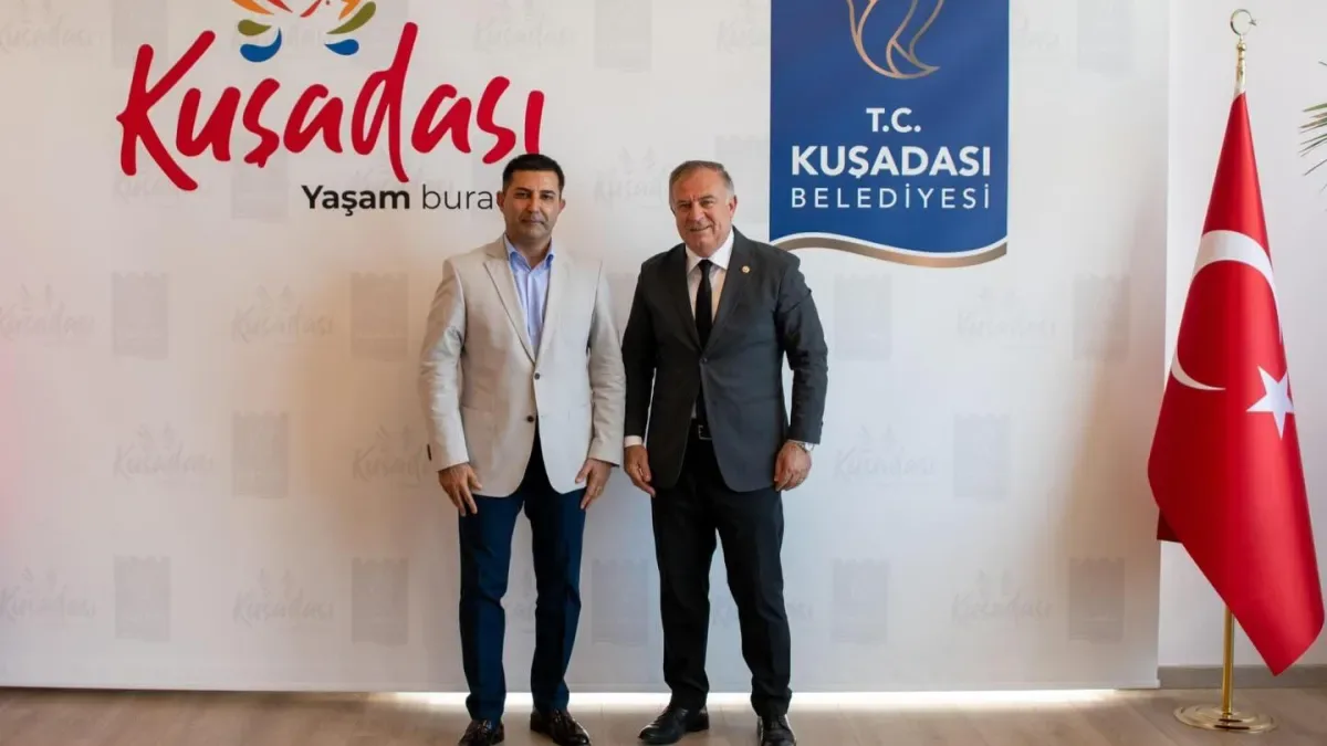 Kuşadası Belediye Başkanı Ömer Günel Tutuklandı: CHP'li Zeybek'ten Sert Tepki Kuşadası Belediye Başkanı Ömer Günel Tutuklandı: CHP'li Zeybek'ten Sert Tepki