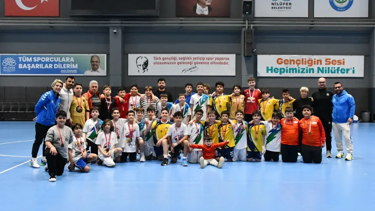 Nilüfer Belediyespor Hentbol Altyapısından Güçlü Mesaj: Pilot Okul Turnuvası ile Geleceğin Yıldızları Yetişiyor Nilüfer Belediyespor Hentbol Altyapısından Güçlü Mesaj: Pilot Okul Turnuvası ile Geleceğin Yıldızları Yetişiyor