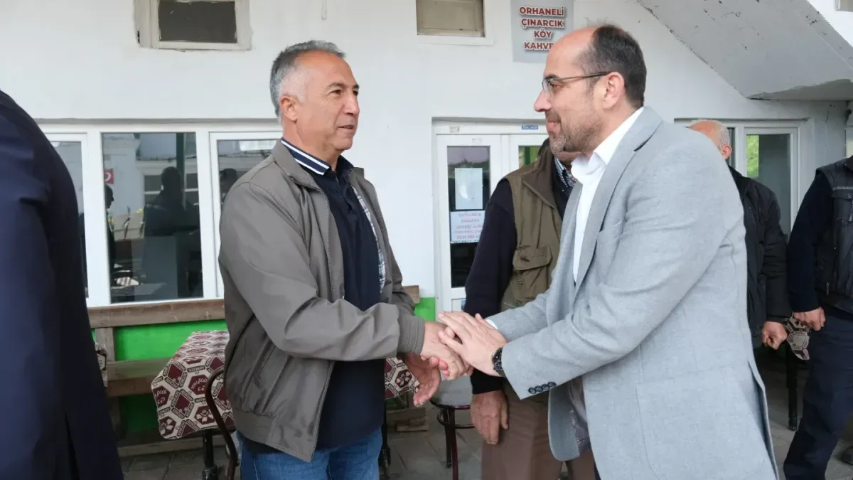 Orhaneli Belediye Başkanı Tayır ve Kaymakam Tuna'dan Ramazan Ziyareti: Çınarcık ve Süleymanbey Mahallelerinde Vefa Buluşması Orhaneli Belediye Başkanı Tayır ve Kaymakam Tuna'dan Ramazan Ziyareti: Çınarcık ve Süleymanbey Mahallelerinde Vefa Buluşması