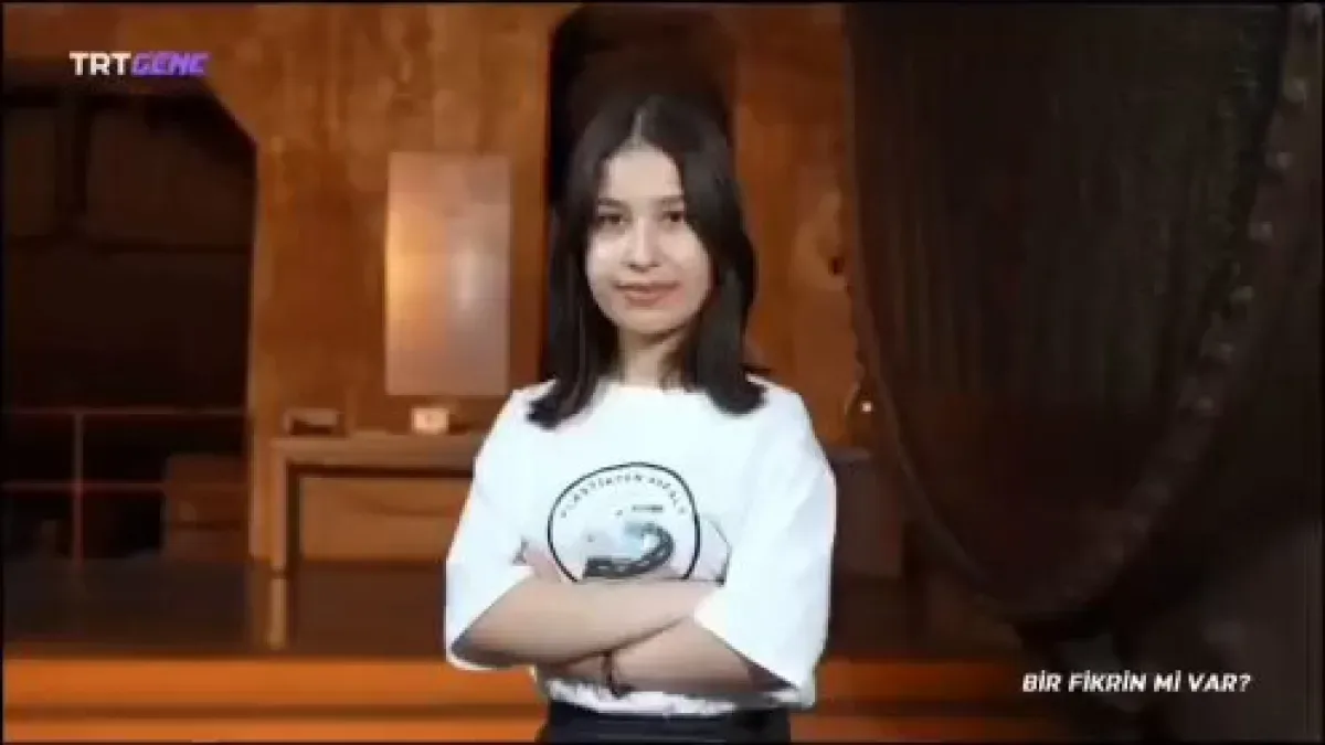 Bahtiyar Vahabzade Lisesi'nden Arzu Taştekın, TRT'nin "Bir Fikrin Mi Var?" Programında Yarı Finalde Bahtiyar Vahabzade Lisesi'nden Arzu Taştekın, TRT'nin "Bir Fikrin Mi Var?" Programında Yarı Finalde