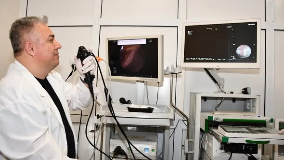Alanya Eğitim ve Araştırma Hastanesi'nde EBUS (Endobronşiyal Ultrasonografi) Hizmete Girdi Alanya Eğitim ve Araştırma Hastanesi'nde EBUS (Endobronşiyal Ultrasonografi) Hizmete Girdi