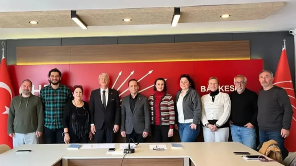 CHP Balıkesir, Kültür ve Sanat Hamlesini Başlattı: İlk Komisyon Toplantısı Yapıldı CHP Balıkesir, Kültür ve Sanat Hamlesini Başlattı: İlk Komisyon Toplantısı Yapıldı