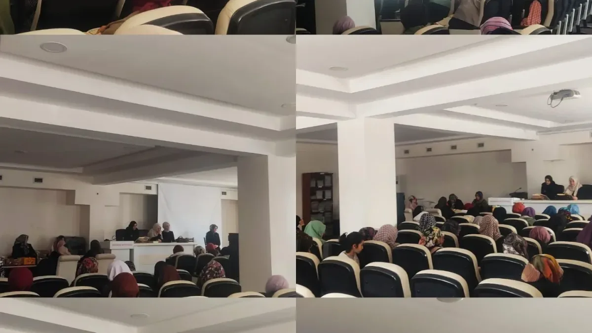 Başiskele'de Tefsirli Mukabele Programı Tamamlandı: Vaiz Fatıma Solakoğlu'nun Katılımıyla Hatim Duası Yapıldı Başiskele'de Tefsirli Mukabele Programı Tamamlandı: Vaiz Fatıma Solakoğlu'nun Katılımıyla Hatim Duası Yapıldı