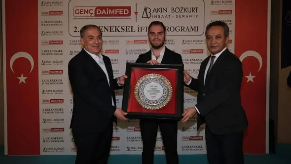 ATÜ Rektörü Sözen, Genç DAİMFED'in Geleneksel İftarında Akademi ve STK İş Birliğini Konuştu ATÜ Rektörü Sözen, Genç DAİMFED'in Geleneksel İftarında Akademi ve STK İş Birliğini Konuştu