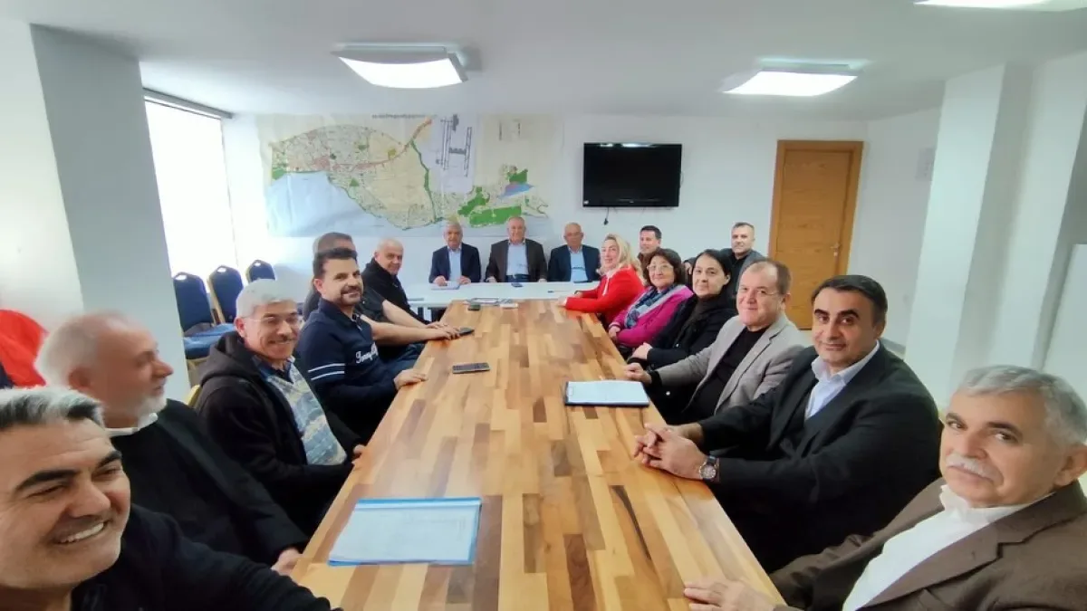 Muratpaşa AK Parti, 17 Mart'ta Haftalık İlçe Toplantısını Gerçekleştirdi Muratpaşa AK Parti, 17 Mart'ta Haftalık İlçe Toplantısını Gerçekleştirdi