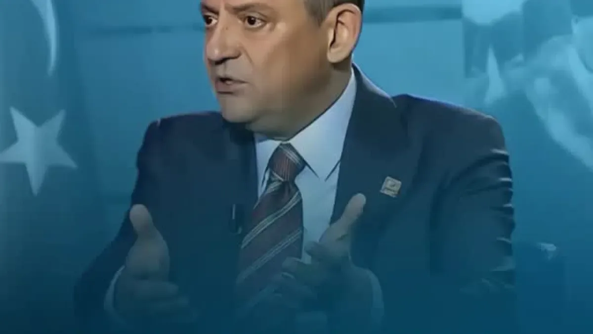 İBB İddianamesi Kalemini Tutan Parmağını mı Yaladı? Zeybek'ten Çarpıcı İddialar İBB İddianamesi Kalemini Tutan Parmağını mı Yaladı? Zeybek'ten Çarpıcı İddialar