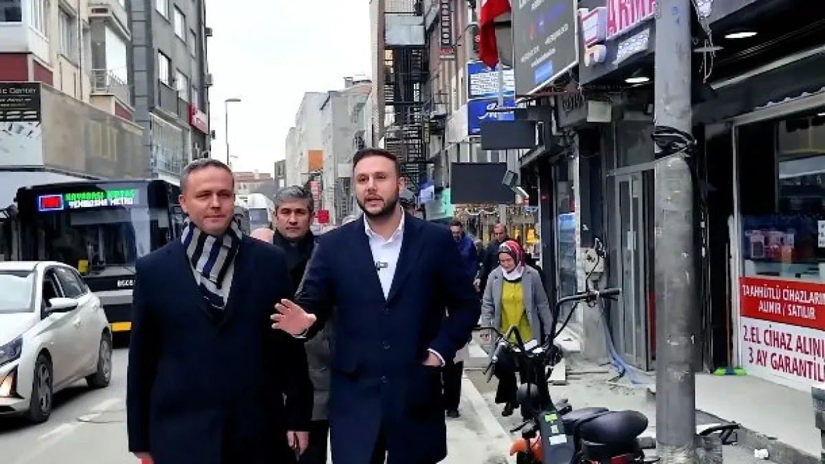 Ak Genç Küçükçekmece'den Yol Çalışmalarına Tepki: "Küçükçekmece'nin Çilesi Bitmeli" Ak Genç Küçükçekmece'den Yol Çalışmalarına Tepki: "Küçükçekmece'nin Çilesi Bitmeli"