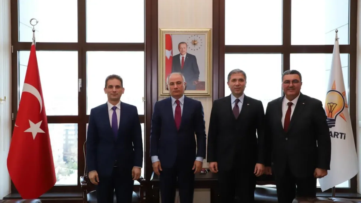 AK Parti'den Bulgaristan APS Liderlerine Kritik Ziyaret: Görüşmenin Odağında Ne Vardı? AK Parti'den Bulgaristan APS Liderlerine Kritik Ziyaret: Görüşmenin Odağında Ne Vardı?