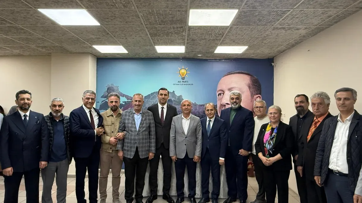 Ceyhan'da AK Parti Ailesi, Eski ve Yeni Kadroyla Hangi Mesajı Verdi? | 18 Mart 2026 Ceyhan'da AK Parti Ailesi, Eski ve Yeni Kadroyla Hangi Mesajı Verdi? | 18 Mart 2026