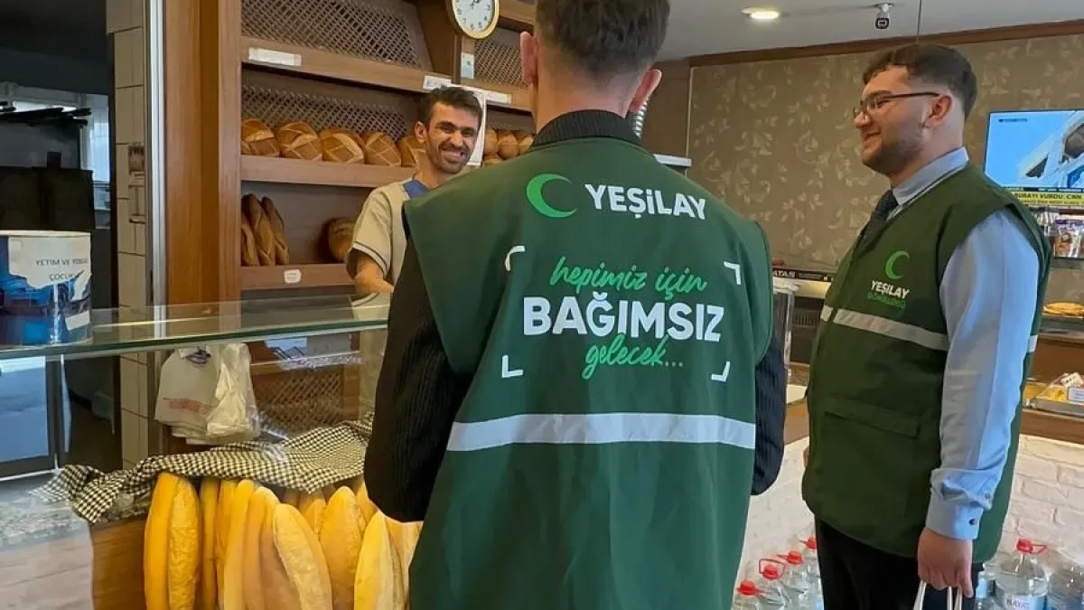Esenyurt'ta Esnaflar Kapılarını Neden Yeşilay'a Açtı? Esenyurt'ta Esnaflar Kapılarını Neden Yeşilay'a Açtı?