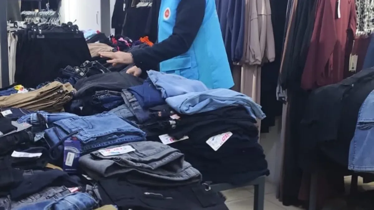 Şereflikoçhisar'da 80 Minik Yüreğe Bayram Sürprizi: İlçe Müftülüğü'nden Anlamlı Jest Şereflikoçhisar'da 80 Minik Yüreğe Bayram Sürprizi: İlçe Müftülüğü'nden Anlamlı Jest