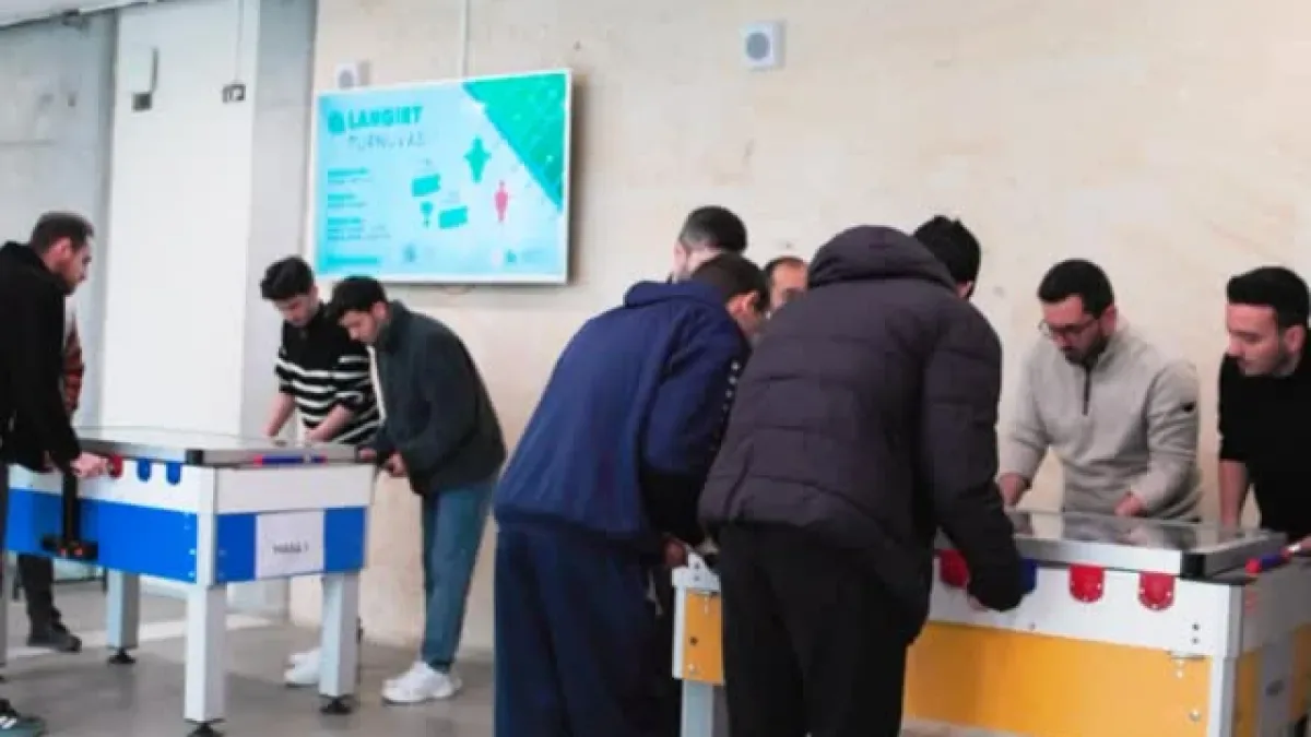 FSMVÜ'de Heyecan Dorukta: Langırt Turnuvasının Sürpriz Şampiyonu Kim Oldu? FSMVÜ'de Heyecan Dorukta: Langırt Turnuvasının Sürpriz Şampiyonu Kim Oldu?