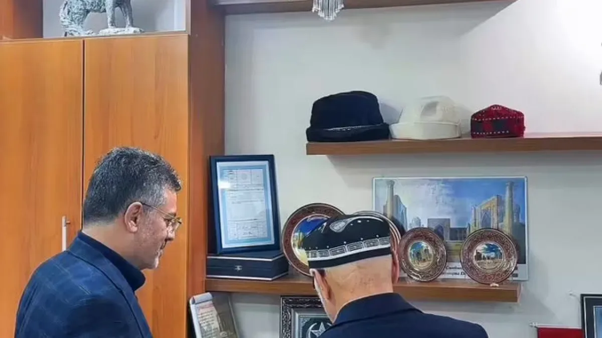 AK Parti Adana Milletvekili Faruk Aytek'ten Parti Tanımı: 'Gönül Bağı' ve 'Dava Hareketi' Vurgusu AK Parti Adana Milletvekili Faruk Aytek'ten Parti Tanımı: 'Gönül Bağı' ve 'Dava Hareketi' Vurgusu