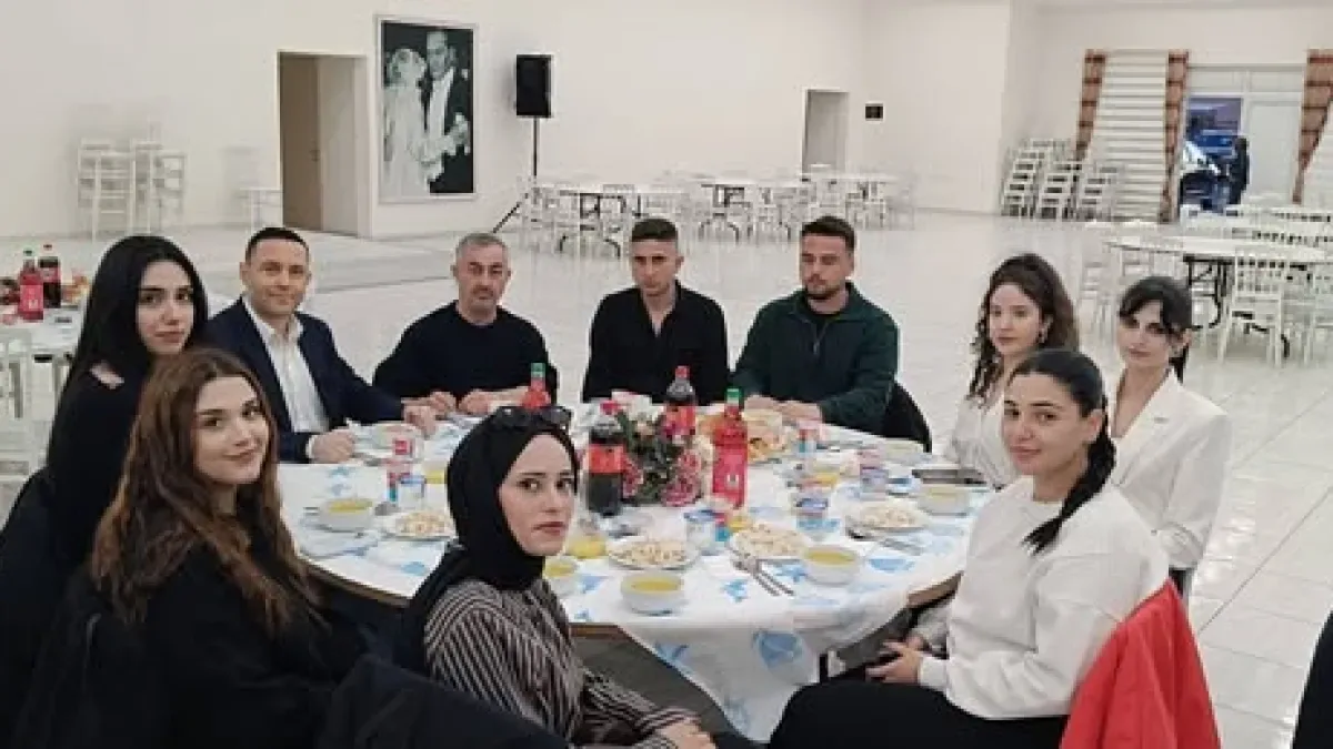 Manyas'ta Bu Hafta Kent Lokantası'nda Ne Var? Menü ve Çalışma Saatleri Açıklandı Manyas'ta Bu Hafta Kent Lokantası'nda Ne Var? Menü ve Çalışma Saatleri Açıklandı
