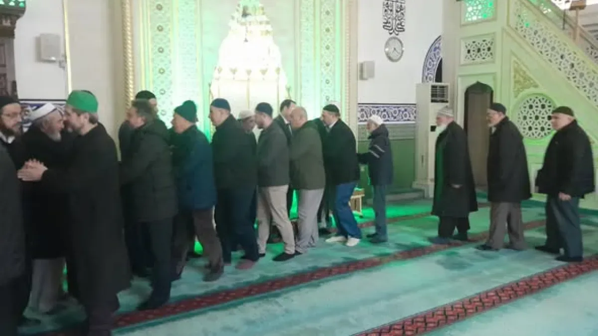 Bağcılar'da Kritik Ziyaret: Saadet Partisi Teşkilatı Hangi İsimin Kapısını Çaldı? Bağcılar'da Kritik Ziyaret: Saadet Partisi Teşkilatı Hangi İsimin Kapısını Çaldı?