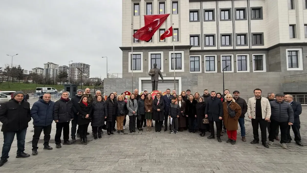 CHP Ümraniye'den Çanakkale Zaferi Mesajı: "Zaferimiz Kutlu Olsun" CHP Ümraniye'den Çanakkale Zaferi Mesajı: "Zaferimiz Kutlu Olsun"