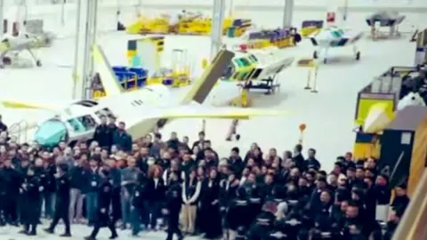 BAYKAR'ın KIZILELMA Üretiminde Hızlanma: Savunma Sanayi Ne Anlama Geliyor?