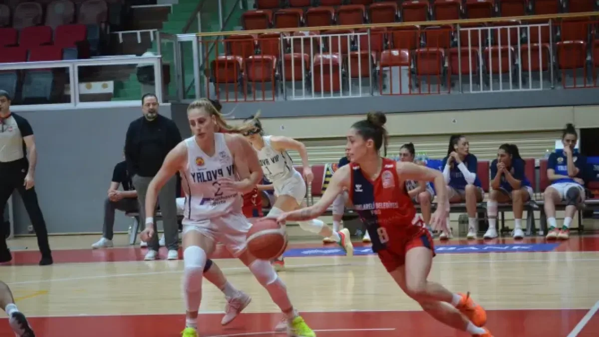 TKBL'de Şampiyonluk Yarışı Darbe Aldı: Yalova VİP'in Playoff Hayalleri Sarsıldı TKBL'de Şampiyonluk Yarışı Darbe Aldı: Yalova VİP'in Playoff Hayalleri Sarsıldı