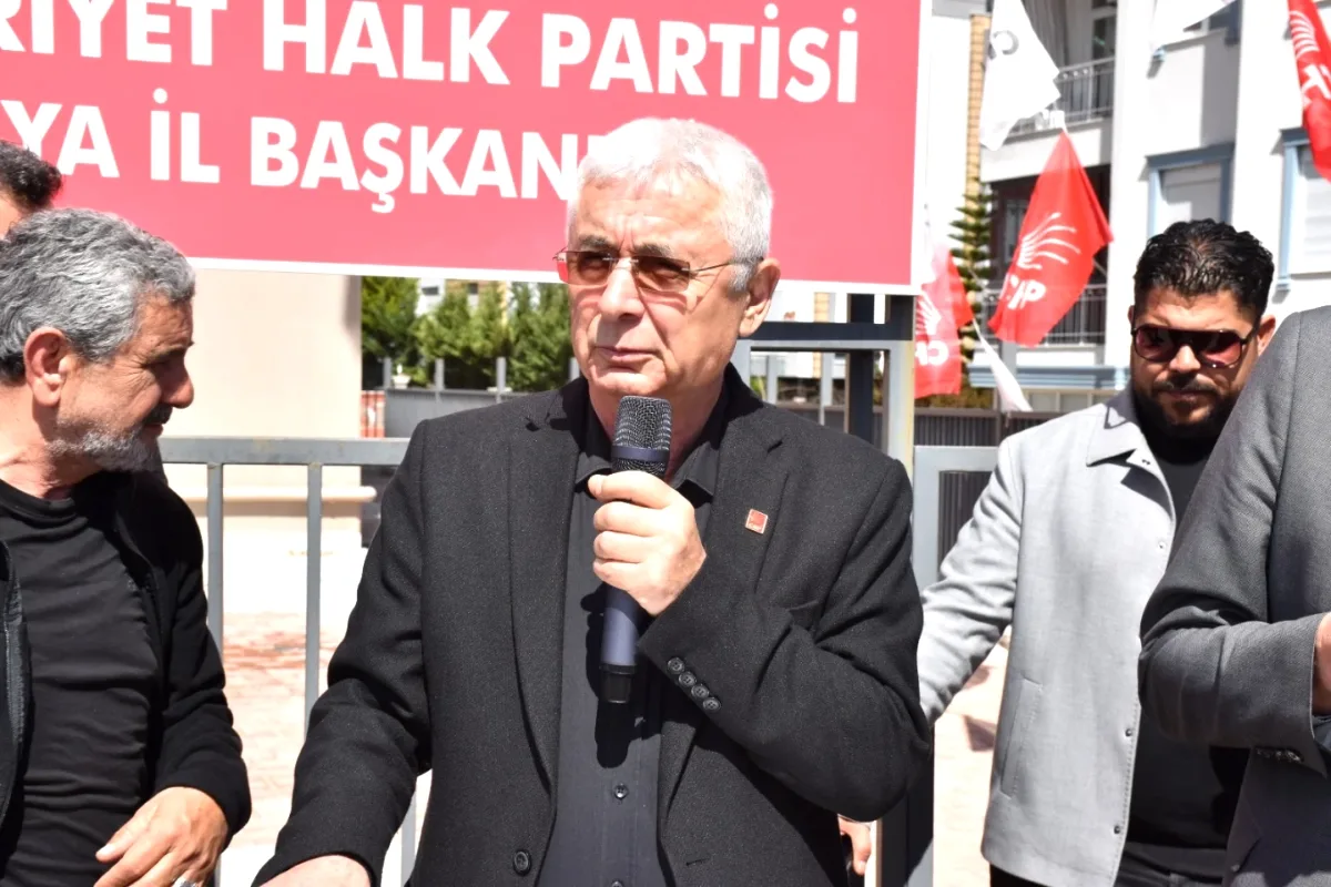 CHP Antalya'da Bayramlaşma: İl Başkanı Kamacı, 'Beklenen Sonuç Alınamadı' Dedi CHP Antalya'da Bayramlaşma: İl Başkanı Kamacı, 'Beklenen Sonuç Alınamadı' Dedi