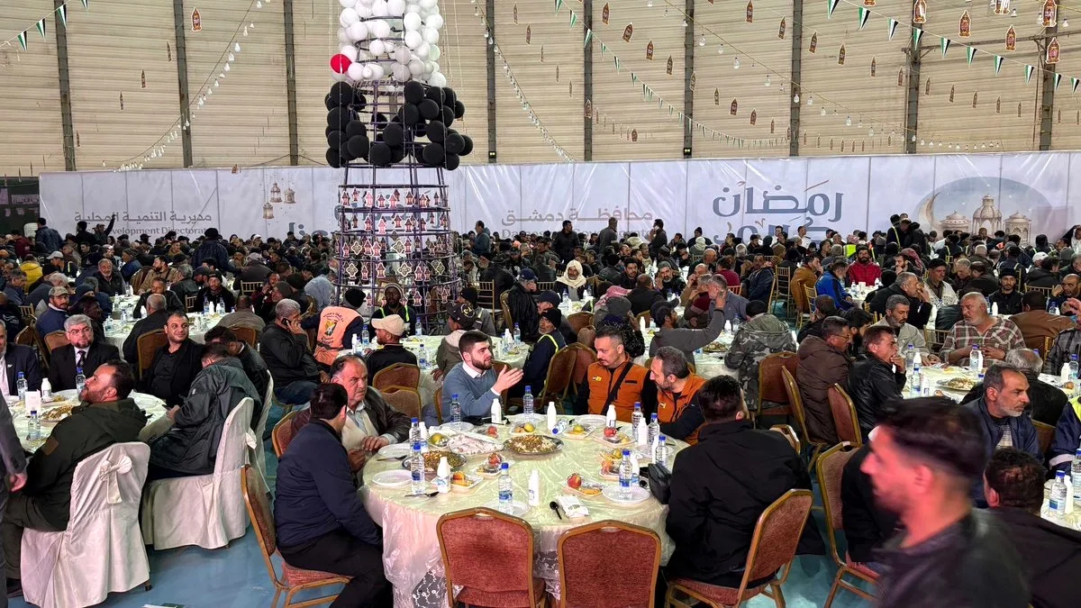 Konya'dan Suriye'ye Uzanan İftar Sofraları: 60 Bin Kişi Nasıl Buluştu? Konya'dan Suriye'ye Uzanan İftar Sofraları: 60 Bin Kişi Nasıl Buluştu?