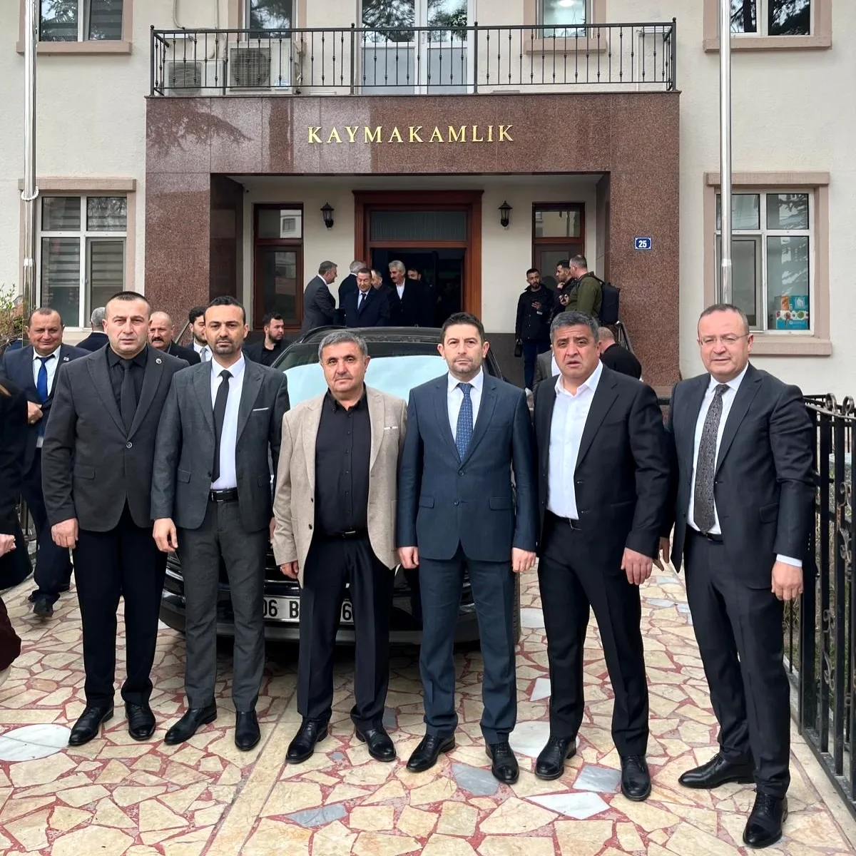 Çubuk'ta Protokol Buluşması: MHP'den Kaymakamlık Ziyareti Çubuk'ta Protokol Buluşması: MHP'den Kaymakamlık Ziyareti