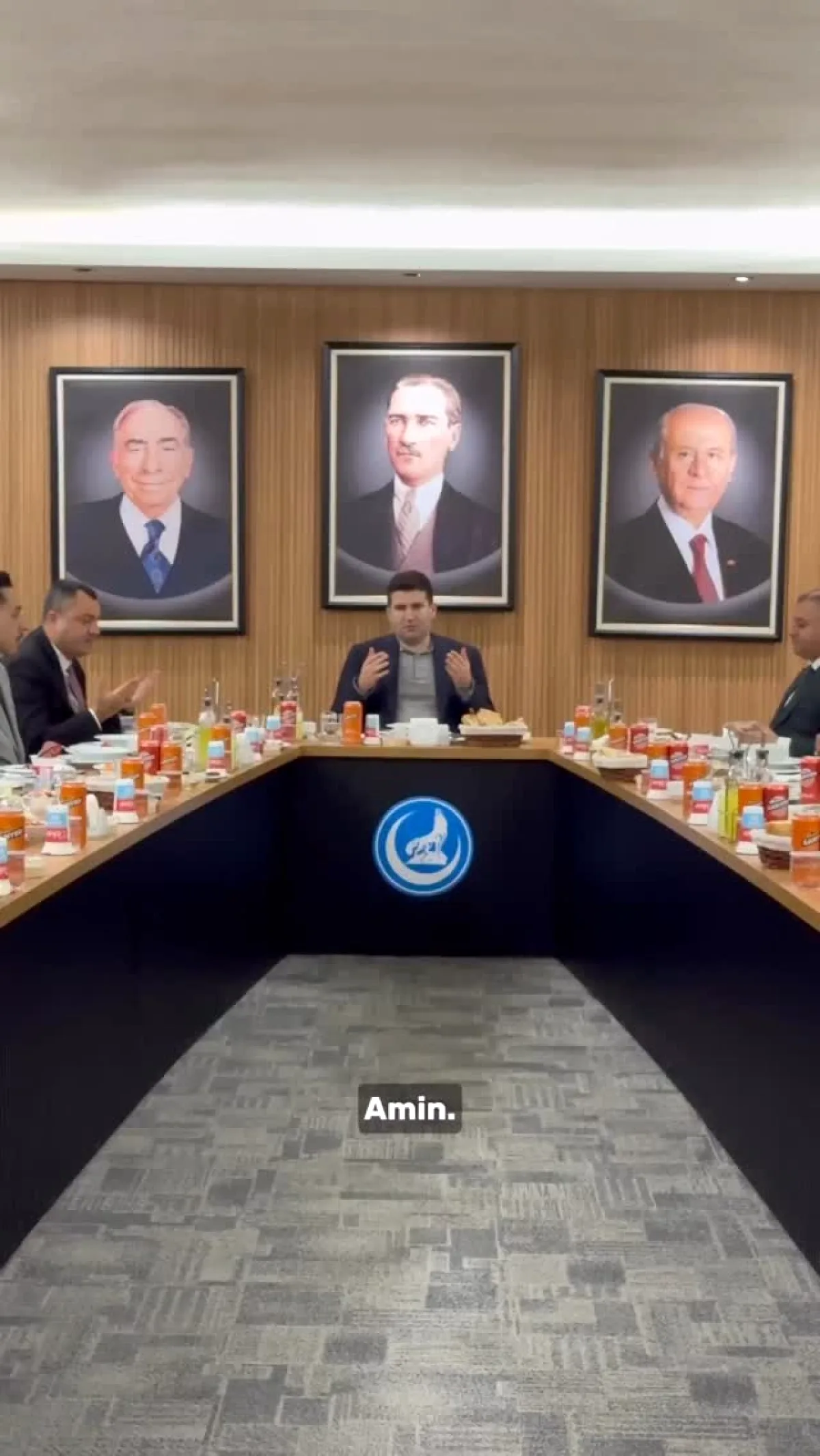 Adana Ülkü Ocakları Ramazan'da Ne Mesaj Verdi? Adana Ülkü Ocakları Ramazan'da Ne Mesaj Verdi?