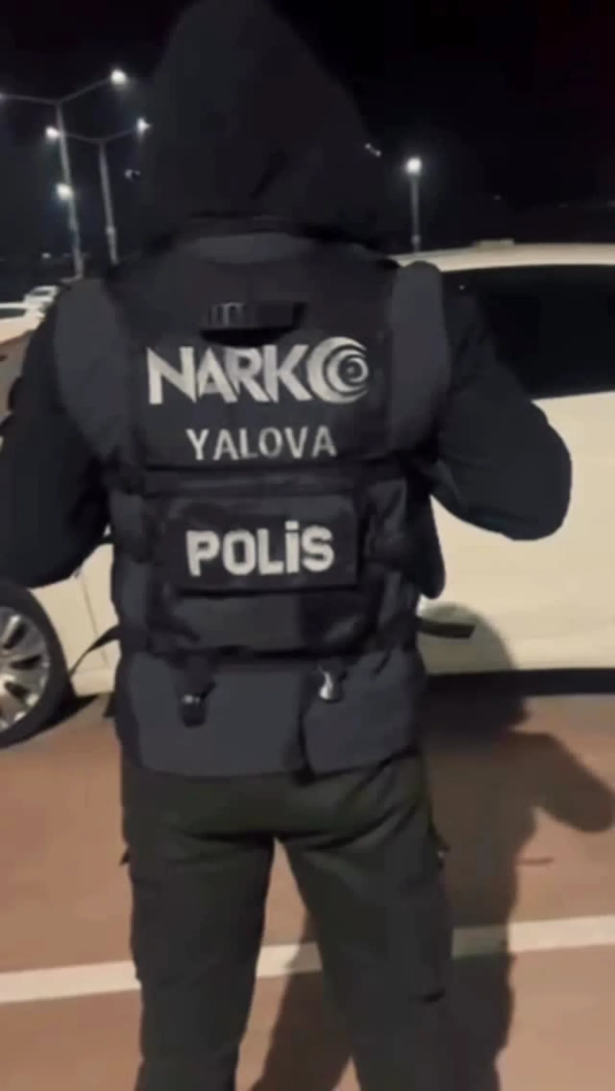 Yalova'da Uyuşturucu Sevkiyatına Büyük Darbe: 2.769 Hap Ele Geçirildi Yalova'da Uyuşturucu Sevkiyatına Büyük Darbe: 2.769 Hap Ele Geçirildi