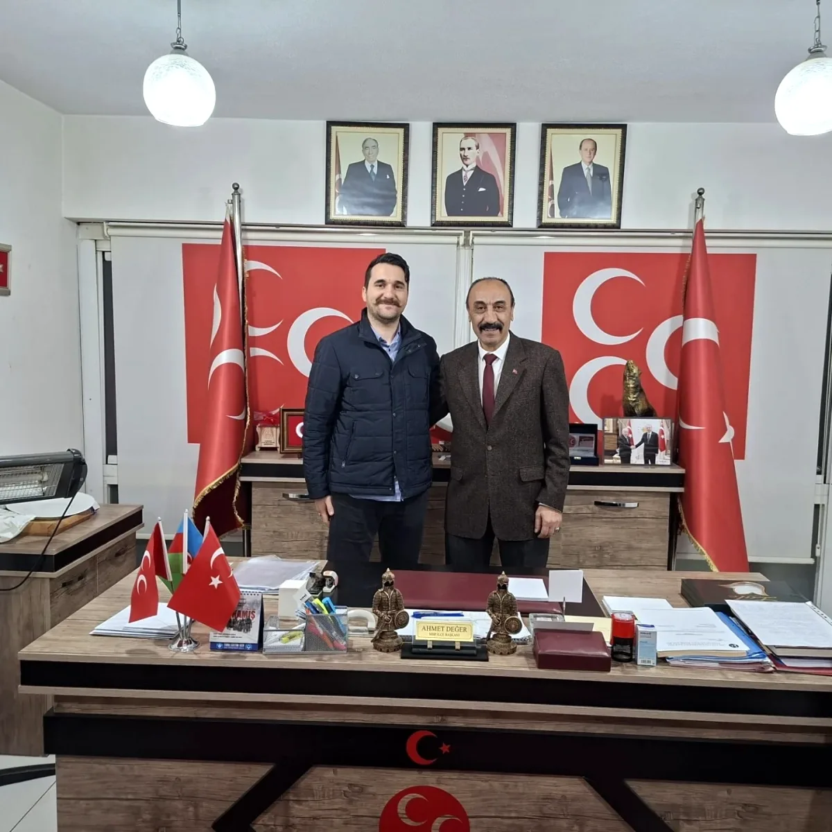MHP'de İlçeler Arası İstişare: Pursaklar'dan Elmadağ'a Anlamlı Ziyaret MHP'de İlçeler Arası İstişare: Pursaklar'dan Elmadağ'a Anlamlı Ziyaret