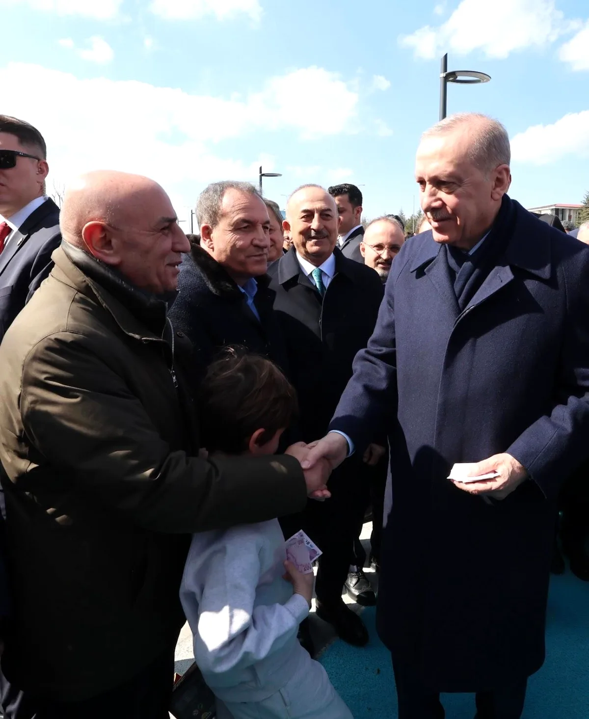 Cumhurbaşkanı Erdoğan ile Ankara'da Açılış Öncesi Dikkat Çeken Buluşma Cumhurbaşkanı Erdoğan ile Ankara'da Açılış Öncesi Dikkat Çeken Buluşma