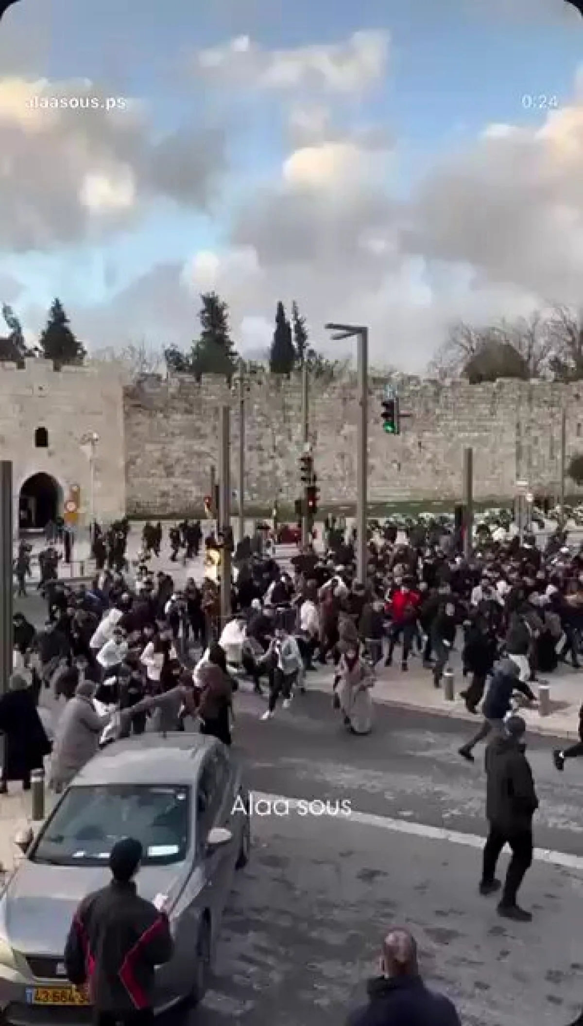 Mescid-i Aksa'da Bayram Namazına Sert Müdahale: İsrail Askerlerinden Hangi Araçlar Kullanıldı? Mescid-i Aksa'da Bayram Namazına Sert Müdahale: İsrail Askerlerinden Hangi Araçlar Kullanıldı?