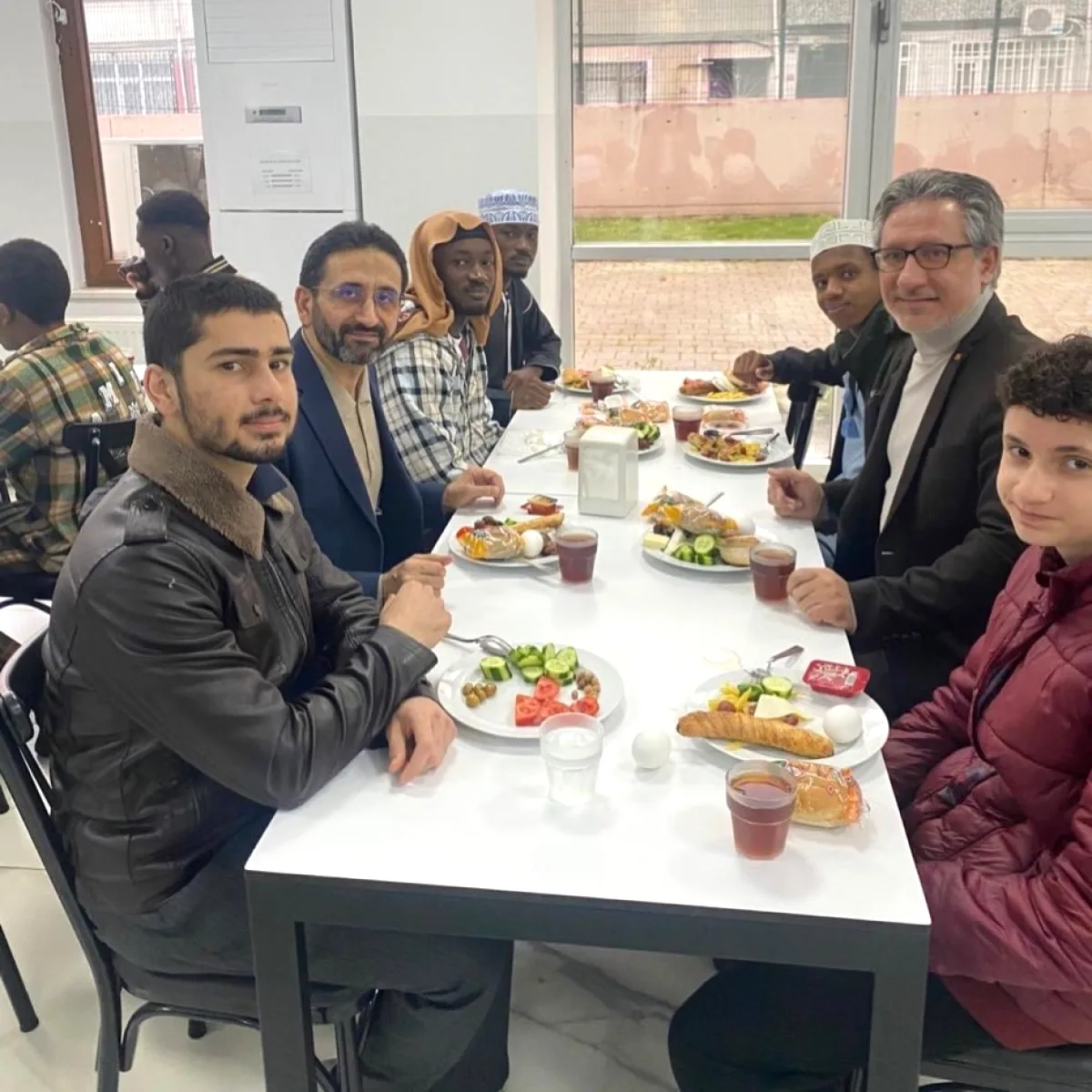 Fatih'te 63 Ülkeden Öğrenci Bayram Sevincini Kiminle Paylaştı? Fatih'te 63 Ülkeden Öğrenci Bayram Sevincini Kiminle Paylaştı?