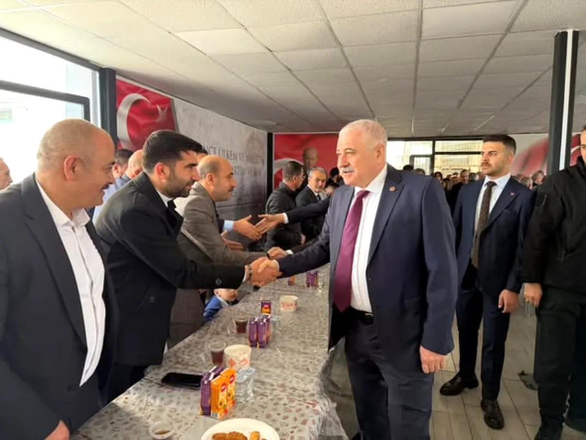MHP Gaziantep'te Ramazan Bayramı Buluşması: Üst Düzey Katılım MHP Gaziantep'te Ramazan Bayramı Buluşması: Üst Düzey Katılım