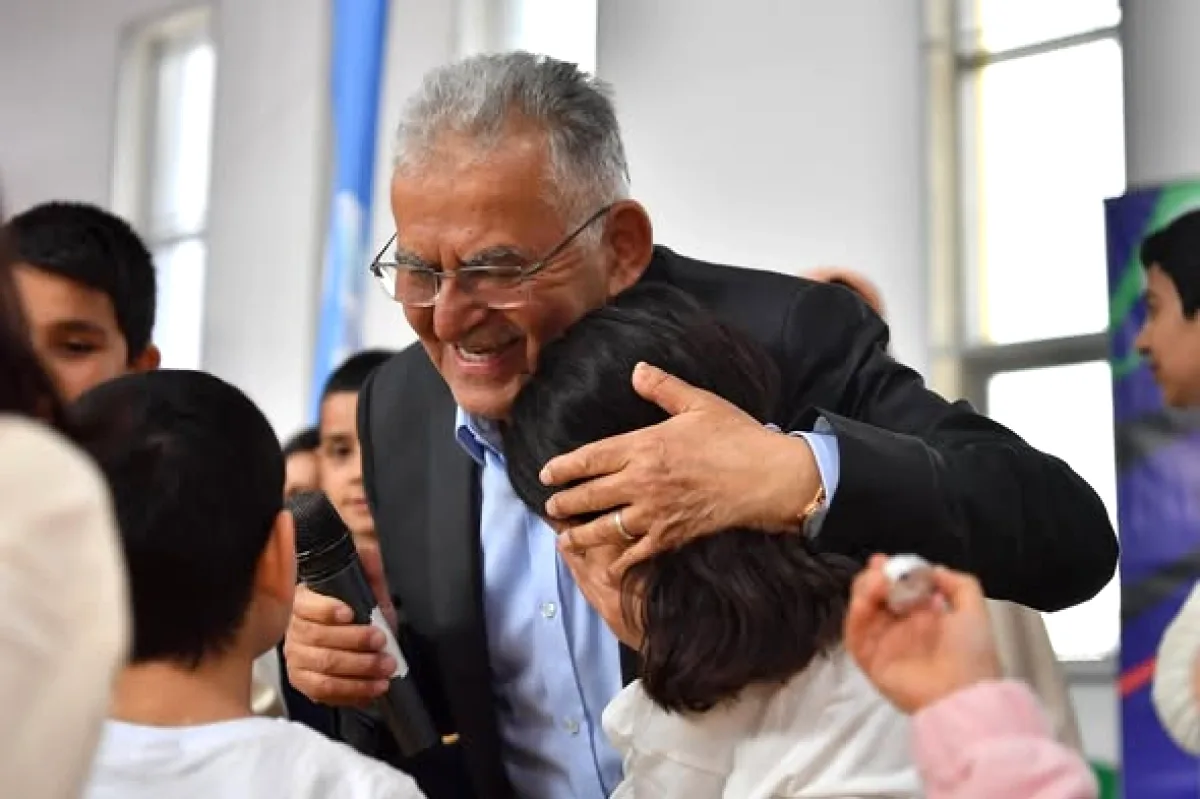 Kayseri'de Çocukların Yüzündeki Tebessüm En Değerli Bayram Hediyesi Oldu Kayseri'de Çocukların Yüzündeki Tebessüm En Değerli Bayram Hediyesi Oldu