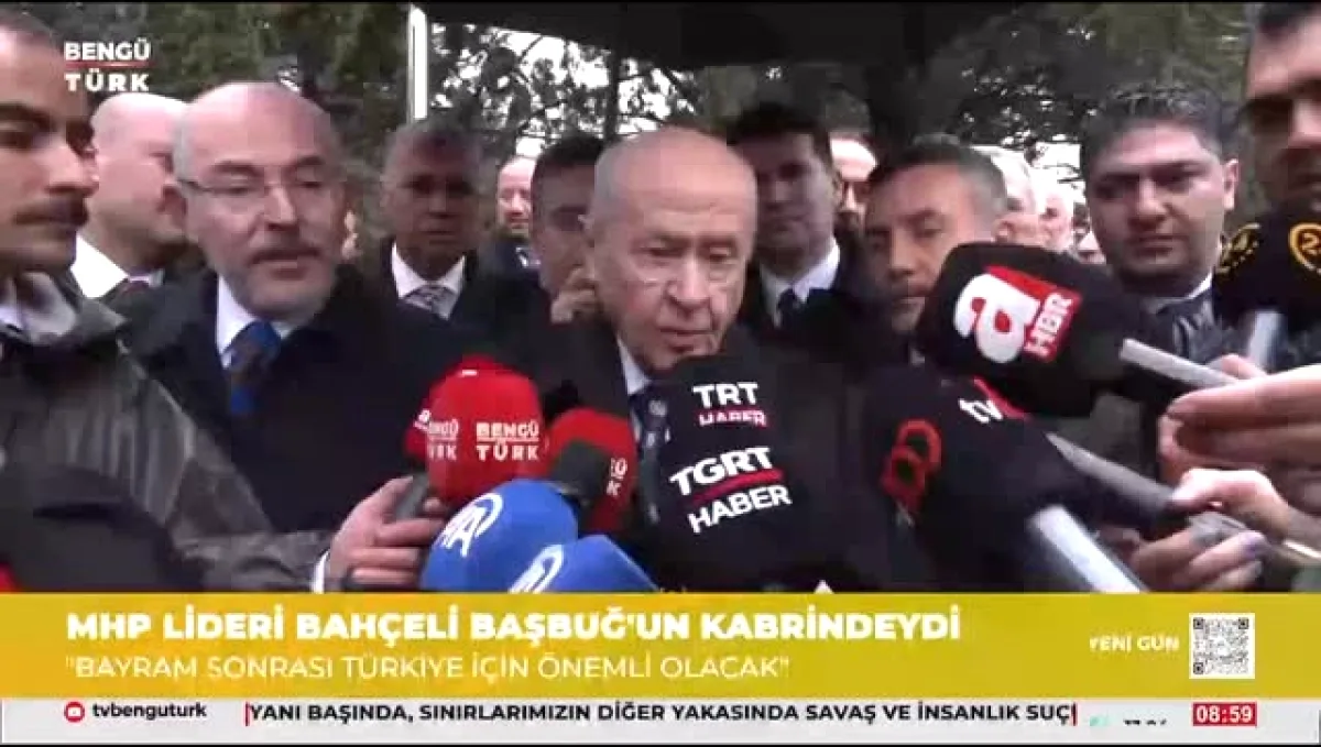 Devlet Bahçeli, Adana'da Alparslan Türkeş'in Kabrini Ziyaret Etti Devlet Bahçeli, Adana'da Alparslan Türkeş'in Kabrini Ziyaret Etti