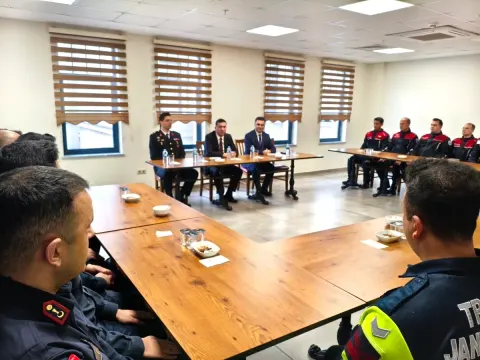 Silivri Kaymakamı Tolga Togan, Ramazan Bayramı'nda Jandarma Personelini Ziyaret Etti
