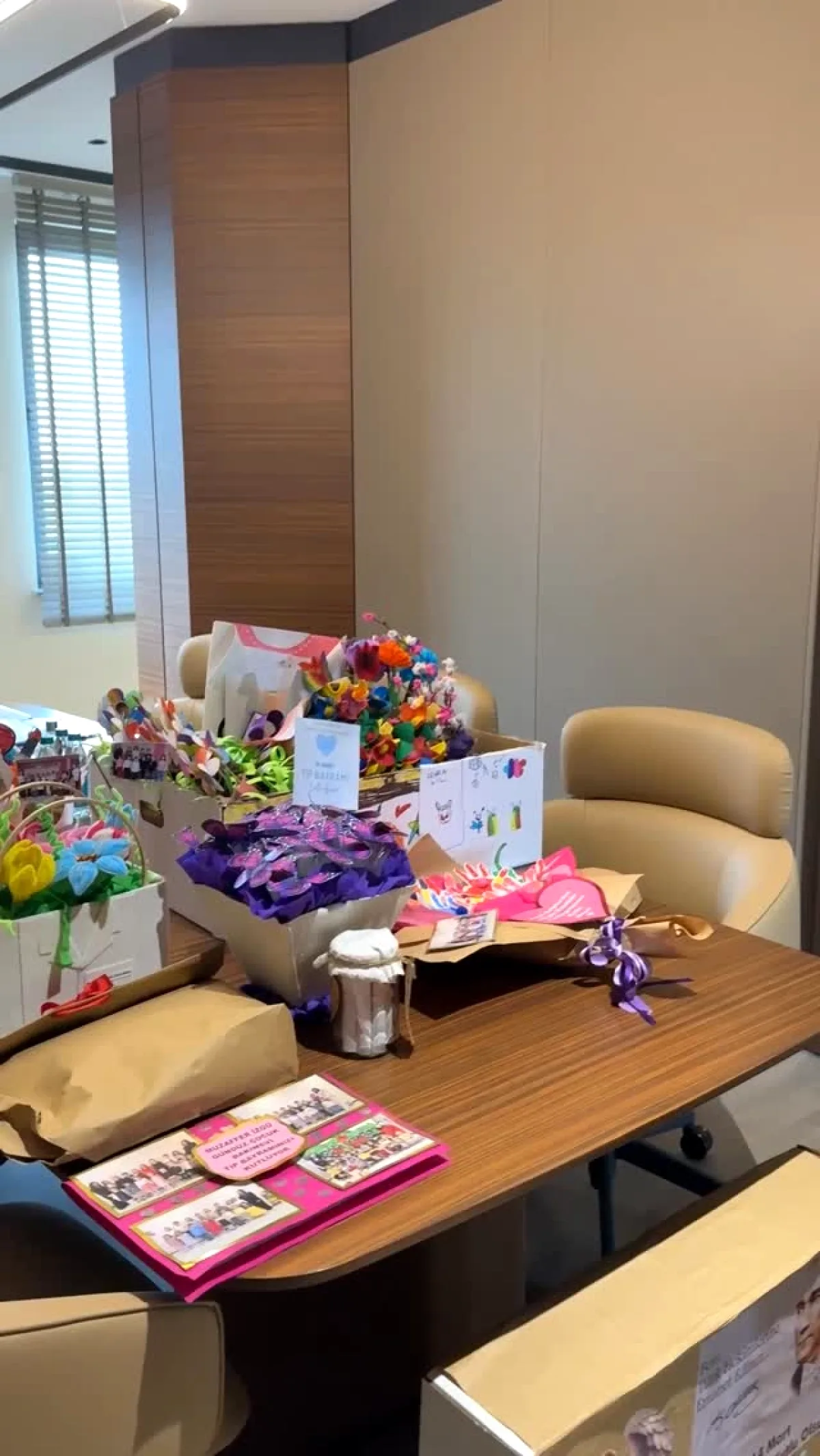Bakırköy Belediyesi'ne 14 Mart'ta En Anlamlı Hediye: Minik Kalplerden Teşekkür Bakırköy Belediyesi'ne 14 Mart'ta En Anlamlı Hediye: Minik Kalplerden Teşekkür