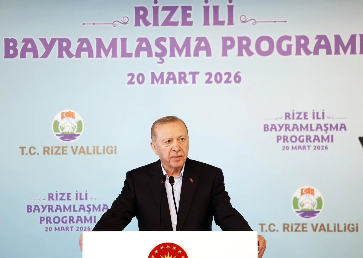 Cumhurbaşkanı Erdoğan Rize'de Bayramlaşma Programında Konuştu Cumhurbaşkanı Erdoğan Rize'de Bayramlaşma Programında Konuştu